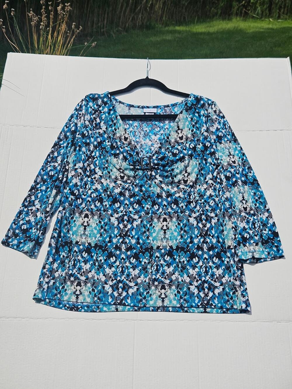 Y2K Vintage - Jaclyn Smith Ruched V-Neck Top - 3/4 Sleeve Blouse